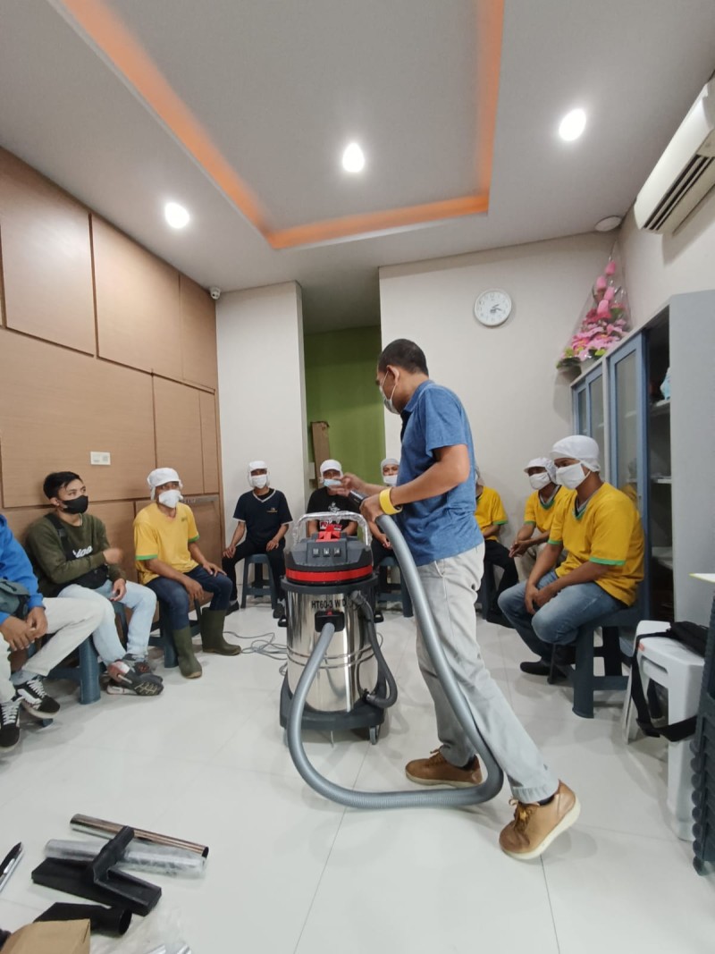 Cleaning Equipment